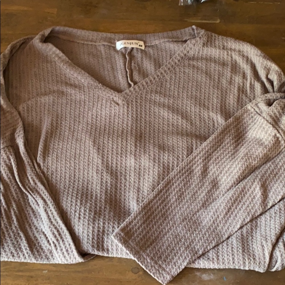 Sweater - Picture 4 of 4